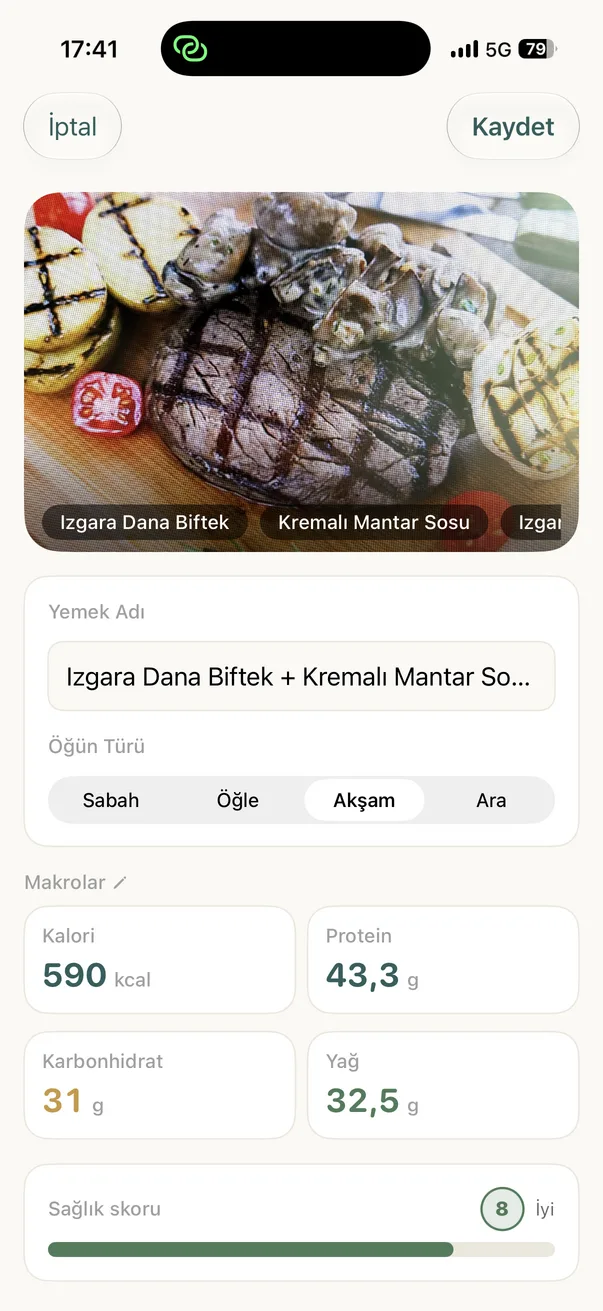 Kapsül analysing a photo of a meal